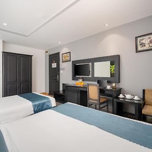 Twin Room City View